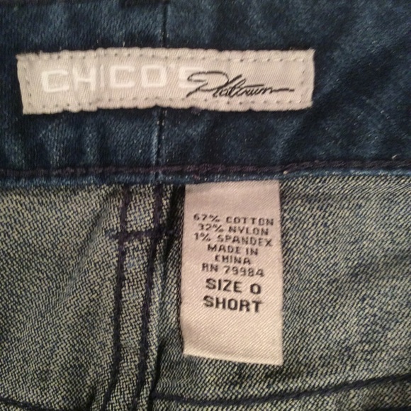 CHICO’S PLATINUM JEANS IS 29 inch WAIST-SHORT-CUTE - Picture 6 of 7